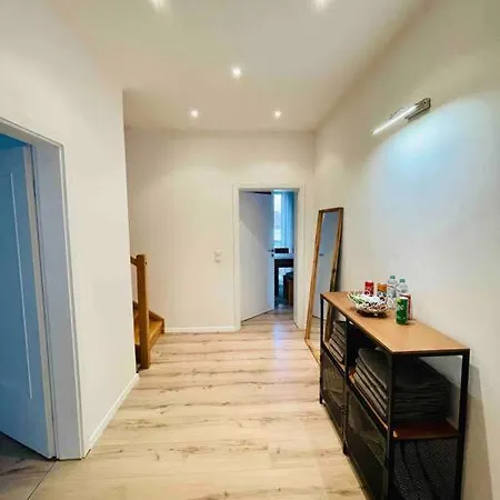 Geraeumige Maisonette Nahe Oelper Διαμέρισμα *