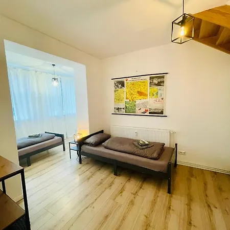 Geraeumige Maisonette Nahe Oelper